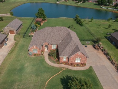 (private lake, pond, creek) Home For Sale in Choctaw Oklahoma