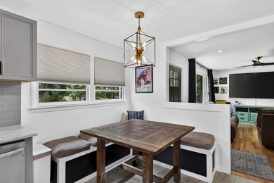 Welcome to the 3 bedroom 2 bath single family home, a charming - photo 8