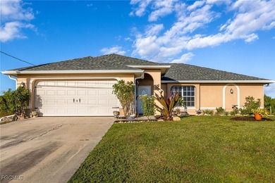 Cape Coral Lakes Area Home For Sale in Cape Coral Florida
