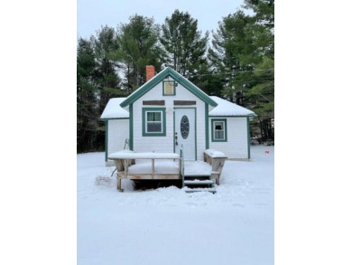 (private lake, pond, creek) Home For Sale in Alton Maine