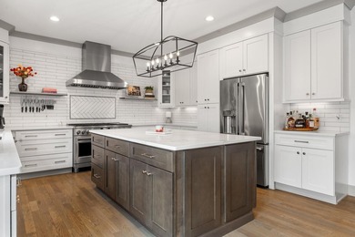 Custom built in 2023 for phenomenal entertaining & restorative - photo 14