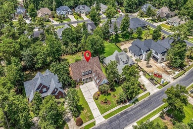 Welcome to 261 Chamberlin Road, an exceptional custom brick - photo 3