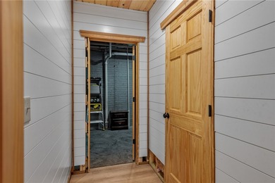 Welcome to your own private oasis nestled in the Ozark Mountains - photo 27