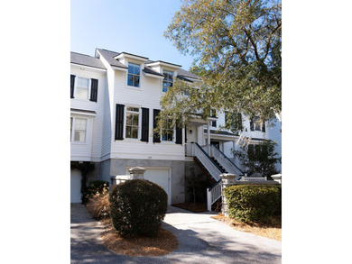 Three miles from downtown Charleston one finds Wappoo Landing - photo 1