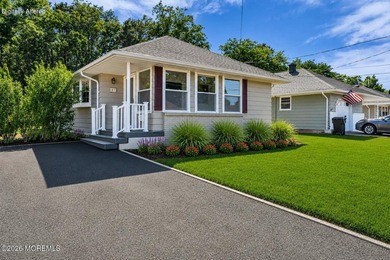 Welcome to 87 Mount Matterhorn Lane in sought-after Holiday City - photo 2