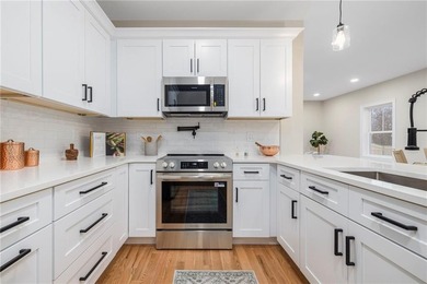 Greenwood Proper is proud to present this brand-new construction - photo 6