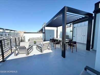 Ready Now! Move in this summer. Discover coastal luxury in this - photo 4