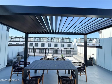 Ready Now! Move in this summer. Discover coastal luxury in this - photo 9