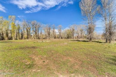 A once-in-a-generation opportunity to own 13 pristine acres - photo 17
