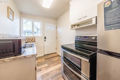 Oceanfront with outstanding views of the surf and sunsets zoned - photo 21