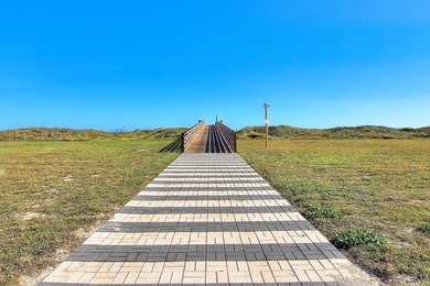 Nestled among 50 acres of protected dunes, Sunflower Luxury - photo 25