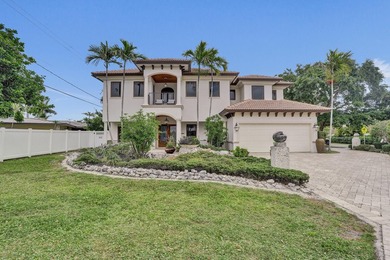 Large Coral Ridge estate home built new in 2008. Over 5,100 sq - photo 3
