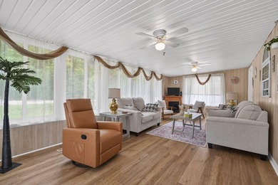 Welcome to 212 Captains Dr in the charming Captains Cove - photo 8