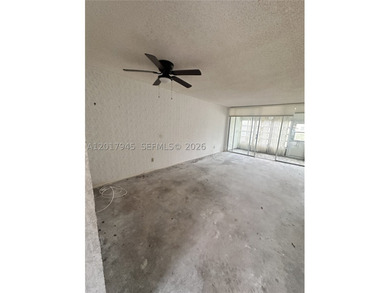 Handyman Special. 2B/2B Condo. This condo is ready for the right - photo 10