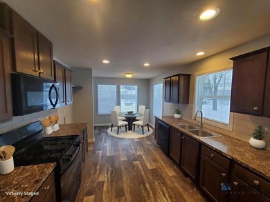 (private lake, pond, creek) Home For Sale in Orion Township Michigan