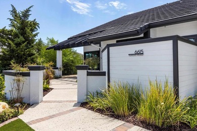 Welcome to this beautifully reimagined 4 bedroom, 2.5 bathroom - photo 8