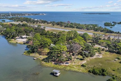 Welcome to your dream retreat in the heart of Cedar Key! This - photo 12