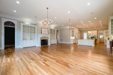 Set along Chenal Circle overlooking the golf course and pond - photo 21