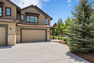 This sophisticated townhome in The Fairway's neighborhood of - photo 36