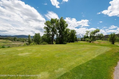This sophisticated townhome in The Fairway's neighborhood of - photo 41