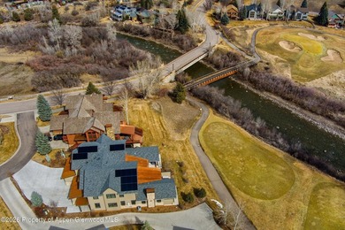 This sophisticated townhome in The Fairway's neighborhood of - photo 44