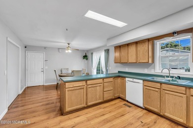 AMAZING VALUE!!! BEAUTIFUL COLONIAL SITUATED ON A LARGE CORNER - photo 9