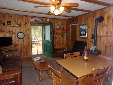 Delightful, charming and inviting 2-bedroom knotty pine seasonal - photo 9