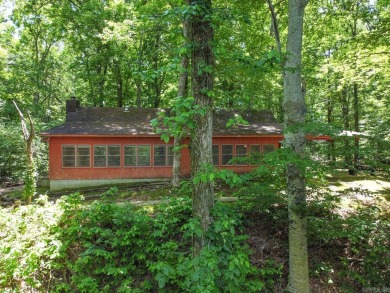 Lake Home For Sale in Marianna, Arkansas