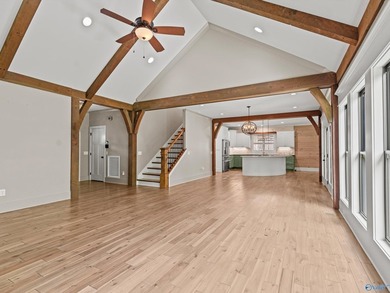 Stunning Sycamore Cove home inside Guntersville city limits - photo 5