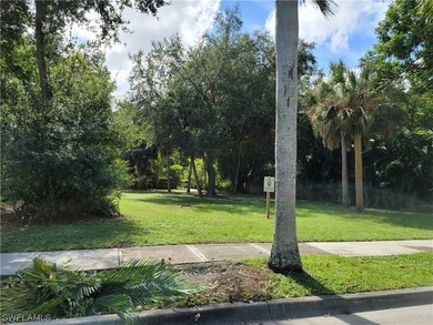 Caloosahatchee River Lot For Sale in Fort Myers Florida