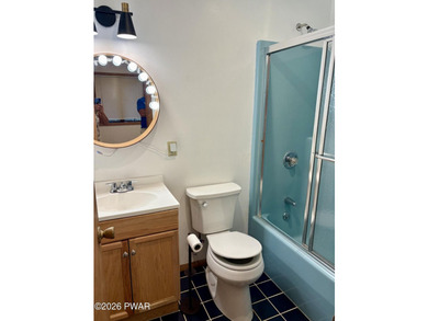 Welcome to your dream retreat in the prestigious gated community - photo 15