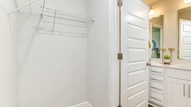 Welcome Forest Shores Villas! The thoughtfully designed exterior - photo 17