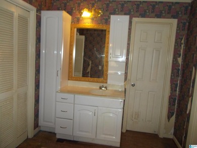 BEAUTIFUL SETTING ON 38+ ACRES OF LAND WITH 7 ACRE PRIVATE - photo 18