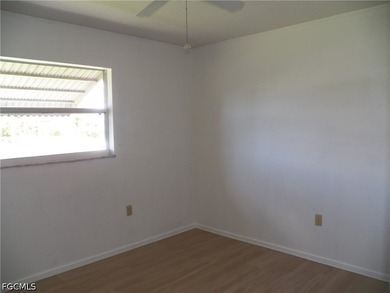 Excellent opportunity to buy and live in a POOL home with a - photo 22