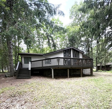 Welcome to your dream retreat in the prestigious gated community - photo 25