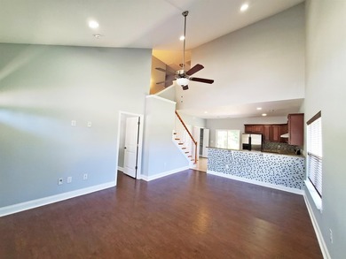 Bright end-unit townhome featuring a first-floor primary suite - photo 8