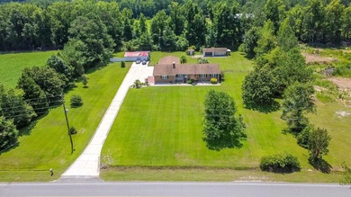Welcome to 7638 Highway 905 in Longs, South Carolina-where - photo 4