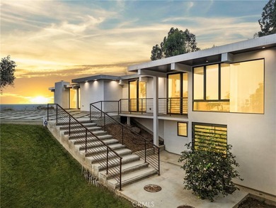 Experience Elevated Coastal Living in Big Rock Perched high - photo 4