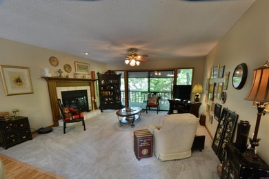 Lakefront condo on tumbling creek is ideal for Full-time living - photo 7