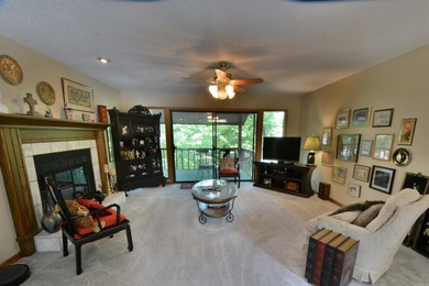 Lakefront condo on tumbling creek is ideal for Full-time living - photo 8