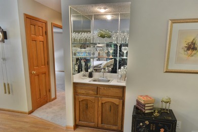 Lakefront condo on tumbling creek is ideal for Full-time living - photo 10