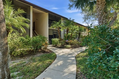 Port Charlotte Waterway Lakes Area Condo Sale Pending in Port Charlotte Florida