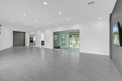 New roof, updated electrical and plumbing, a gourmet kitchen - photo 11