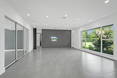New roof, updated electrical and plumbing, a gourmet kitchen - photo 14