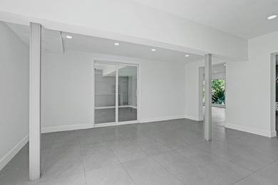 New roof, updated electrical and plumbing, a gourmet kitchen - photo 18
