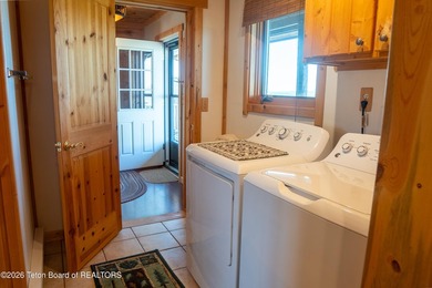 Escape to wide open spaces at 41 Marsh Creek Road in Cora, WY- - photo 21