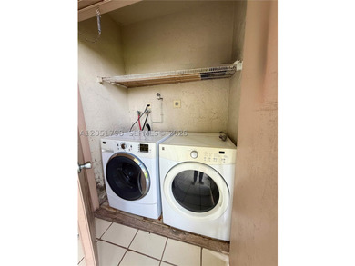 Welcome to this beautifully updated 1-bedroom, 1-bath condo - photo 22