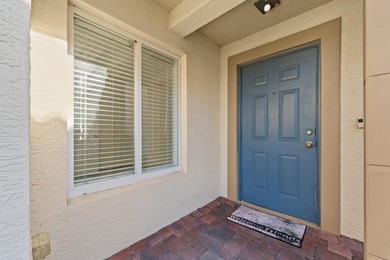 LAKESIDE Living at Its Best! Welcome to this beautifully - photo 4