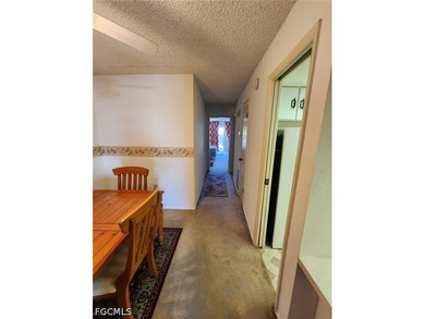 1 bedroom condo in a GREAT Cape Coral location. 1 Bedroom with - photo 3