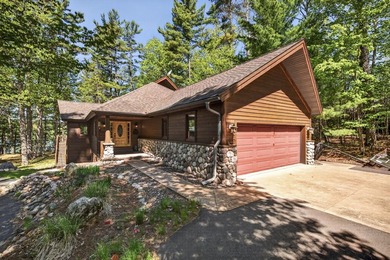Spacious 5 bedroom, 4 bath Northwoods retreat on Stone Lake - photo 7